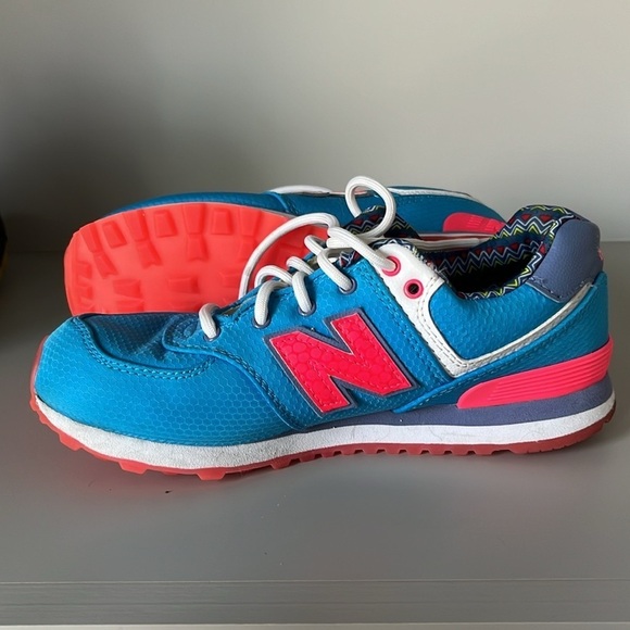 New Balance Kids Sneakers Size 3 - Picture 5 of 12